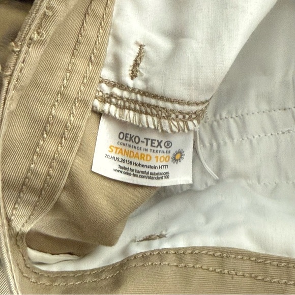 Land’s End Women’s Cargo Khaki Pants Size 18W Utility Pockets Tan - Picture 8 of 9